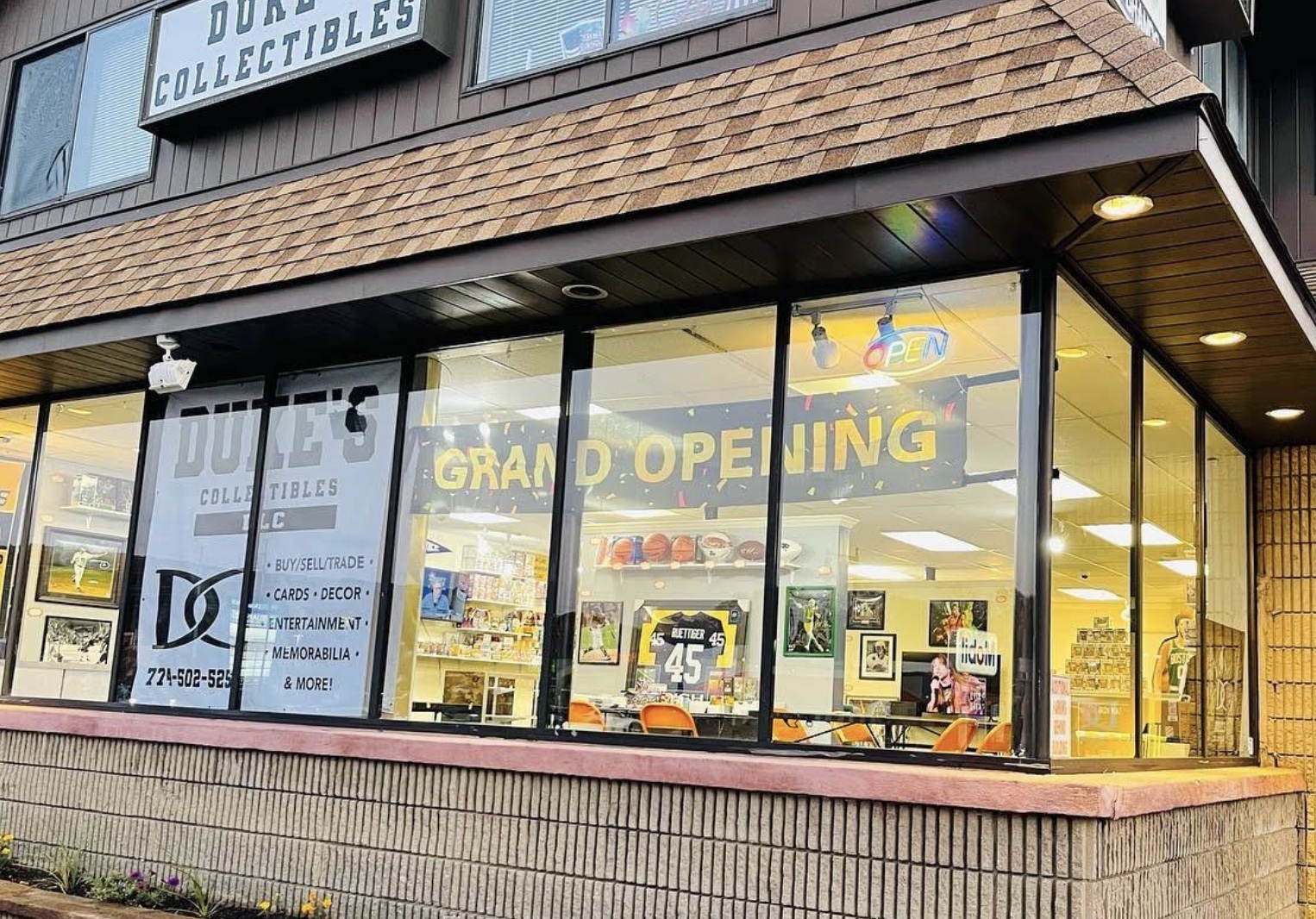 Duke’s Collectibles